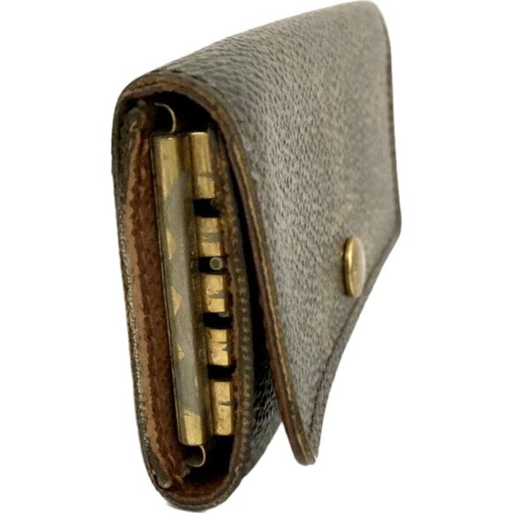 LOUIS VUITTON Key Case - Picture 3 of 9